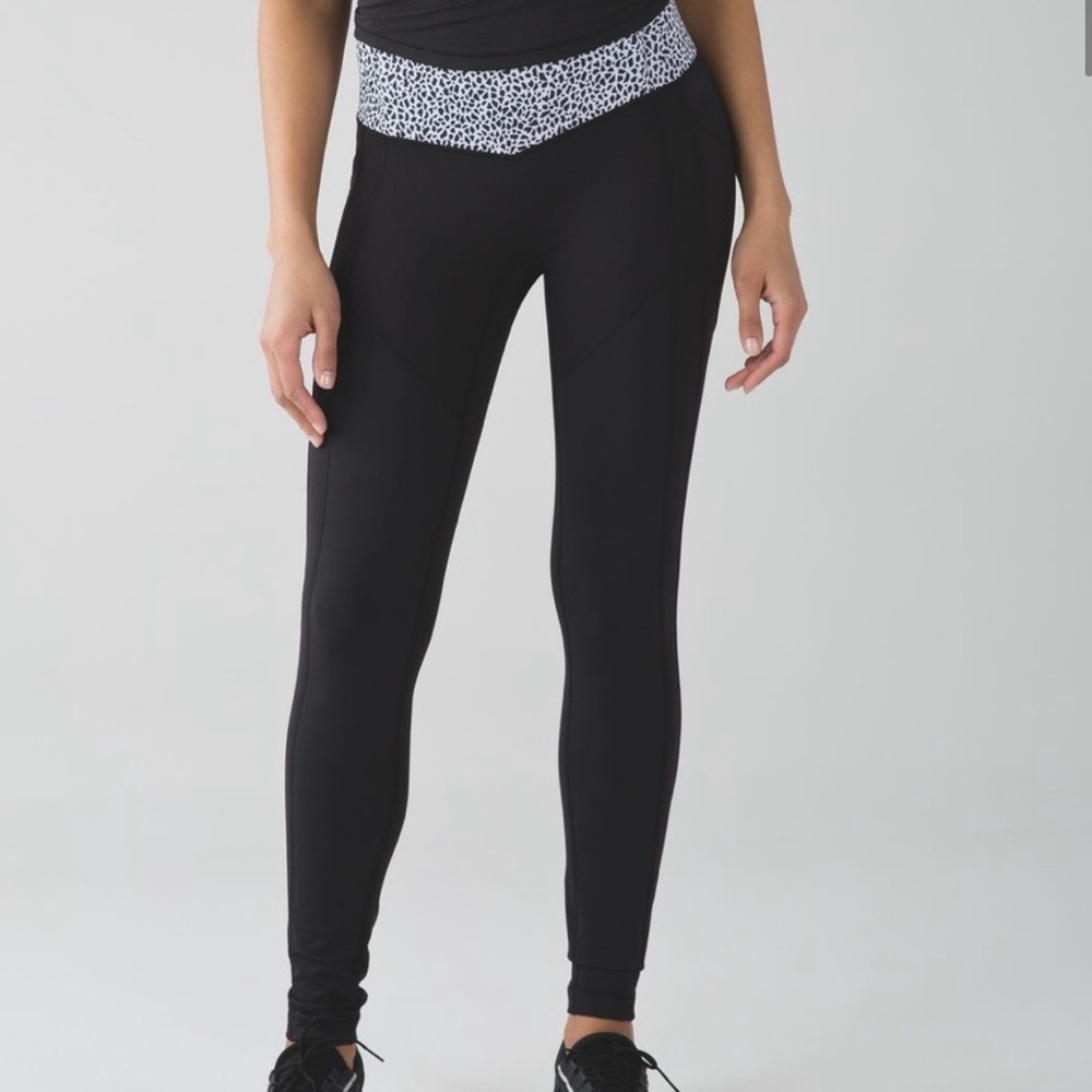 lululemon athletica Black Leggings with White Patterned Waistband